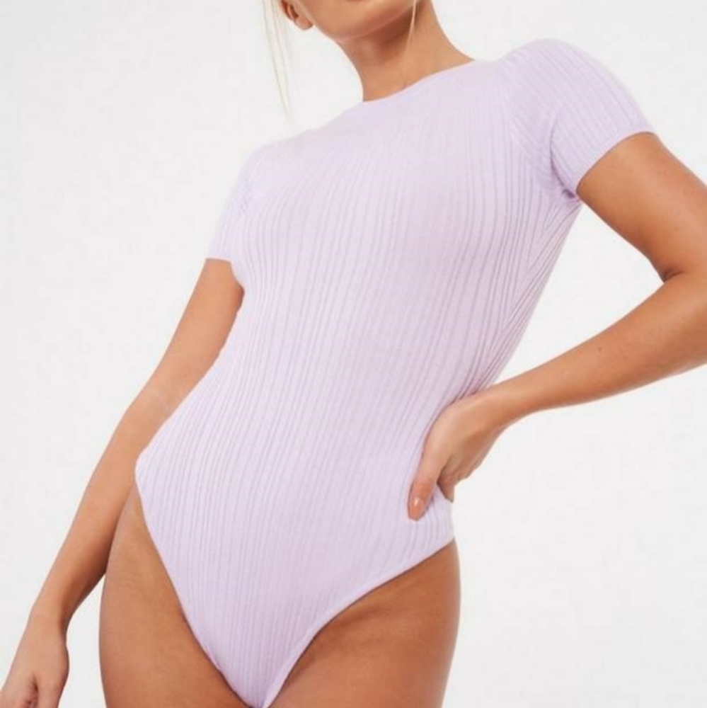 Lilac skinny rib short sleeve knit bodysuit